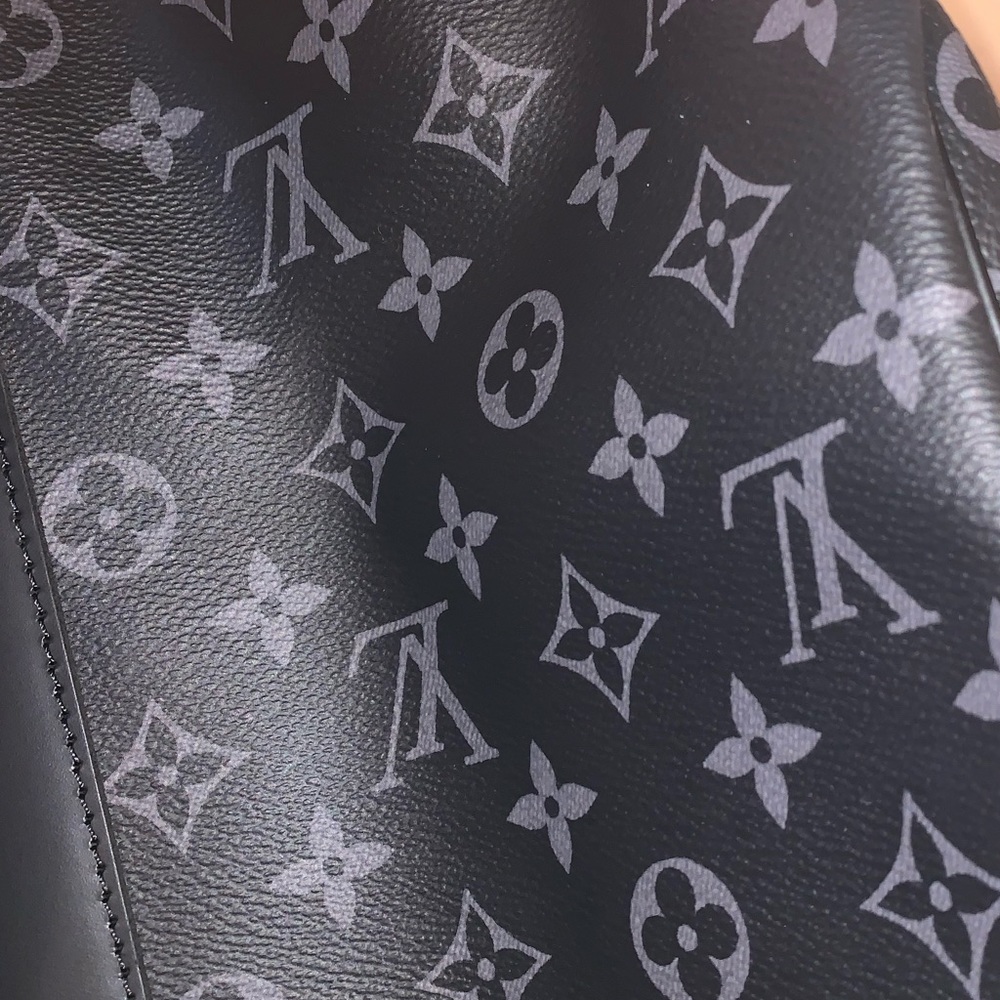 LV Keepall Bandoulière black mono supplement A